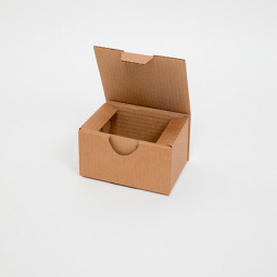 Boîte cubique d'emballage blanche en carton éco 10 cm